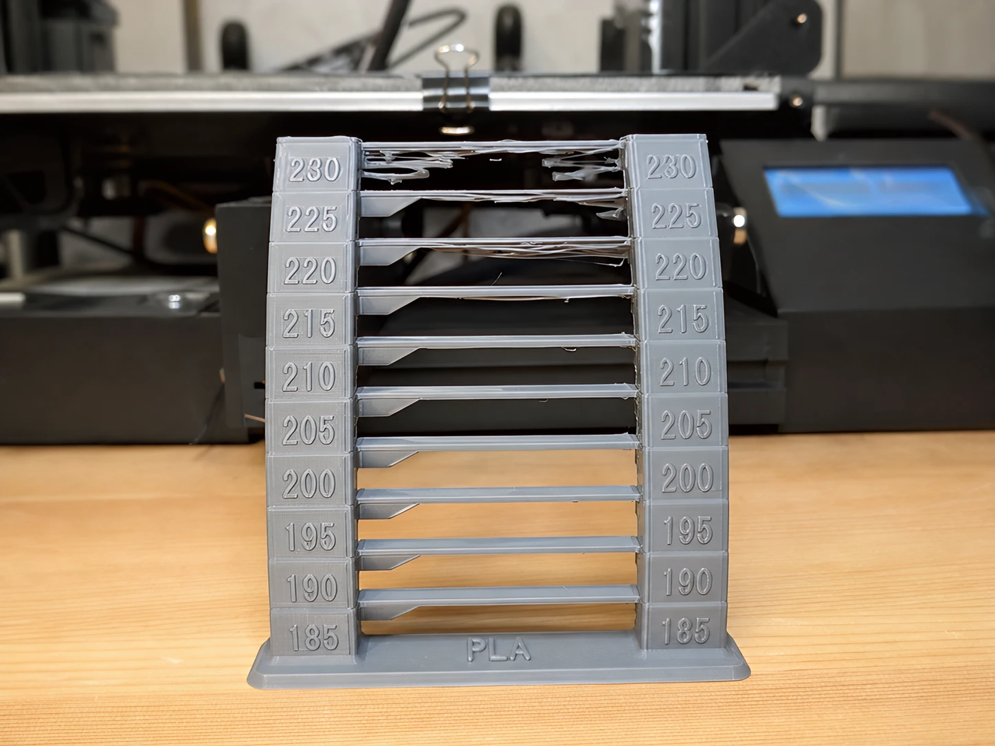 temperature tower showing best 3d printer nozzle temp